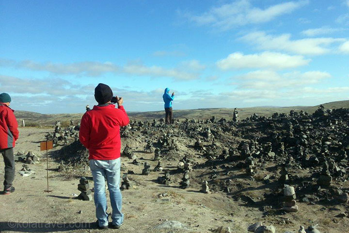 A real active journey of discovery to the mystical attractions of the Kola Peninsula. Discover the village of Teriberka on the Barents Sea, the Saami people with their reindeer, the multi-colored charm of Monche Tundra on foot; a mountain plateau covered with mosses and with a beautiful waterfall. Paddle across the crystal clear waters of Lake Imandra with its many islets and picturesque bays by kayak. Experience the Midsummer Night sun on the Kola Peninsula.