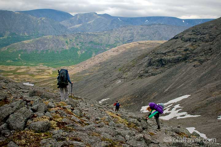 Discover the Kola Peninsula’s natural wonder by hiking through the Khibiny Mountains. Experience Khibiny Tundra during our bright summer or in our golden autumn colour.